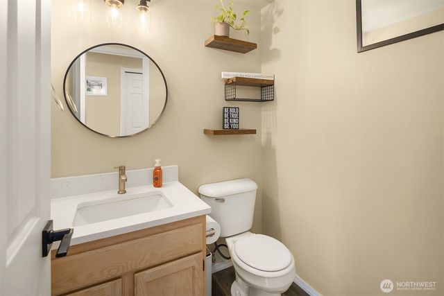 1216 200th Avenue E, Lake Tapps, WA 98391