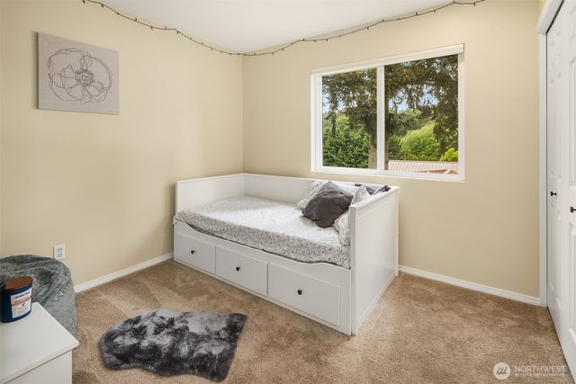 1216 200th Avenue E, Lake Tapps, WA 98391