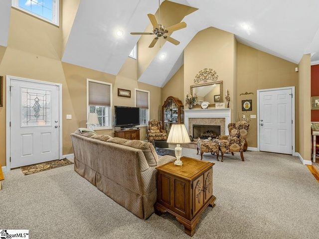 404 Shallowford Drive, Boiling Springs, SC 29316