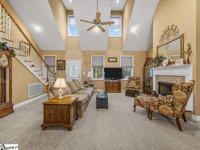 404 Shallowford Drive, Boiling Springs, SC 29316