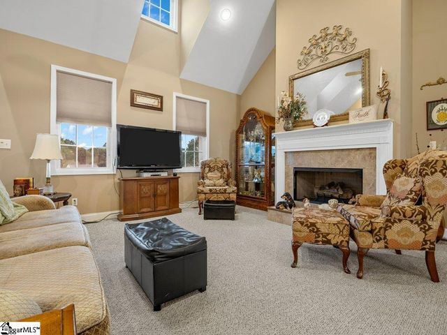 404 Shallowford Drive, Boiling Springs, SC 29316