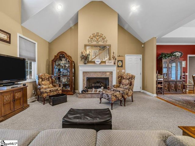 404 Shallowford Drive, Boiling Springs, SC 29316