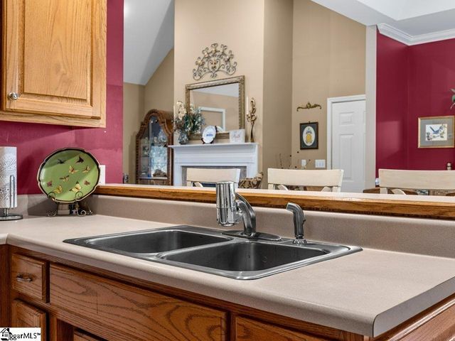 404 Shallowford Drive, Boiling Springs, SC 29316