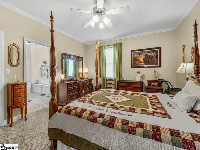 404 Shallowford Drive, Boiling Springs, SC 29316