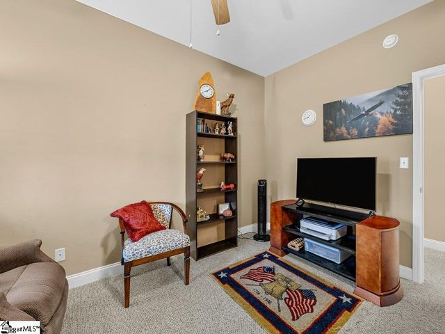 404 Shallowford Drive, Boiling Springs, SC 29316