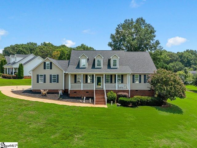 404 Shallowford Drive, Boiling Springs, SC 29316