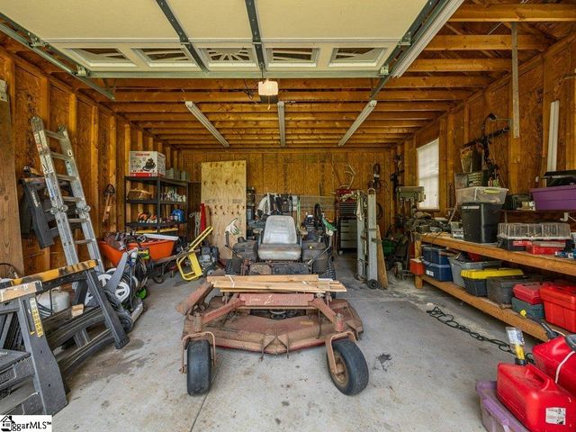 404 Shallowford Drive, Boiling Springs, SC 29316