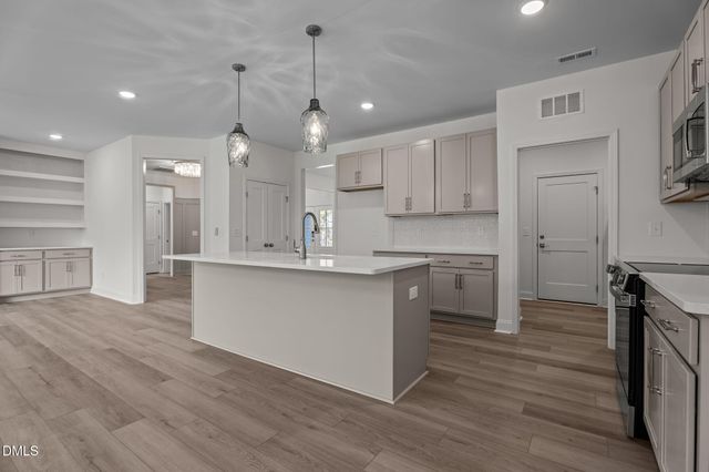 203 Little Lady Trail, Zebulon, NC 27597