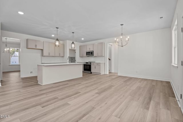 203 Little Lady Trail, Zebulon, NC 27597