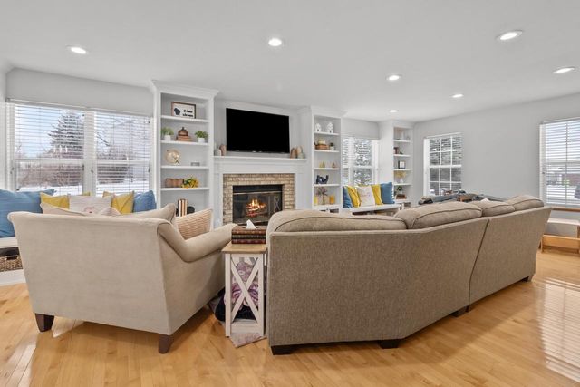 7970 Summit DRIVE, Delavan, WI 53115