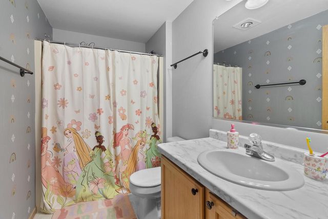 7970 Summit DRIVE, Delavan, WI 53115