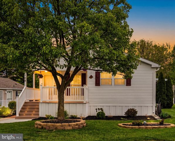 108 SUMMERS DR, Lancaster, PA 17601