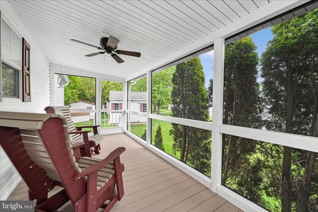 108 SUMMERS DR, Lancaster, PA 17601