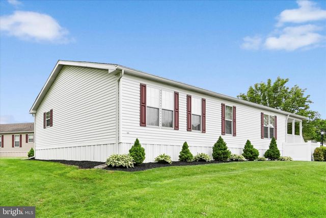 108 SUMMERS DR, Lancaster, PA 17601