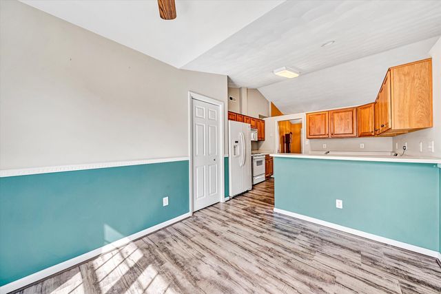 6008 Farmhouse LN, Roanoke, VA 24012