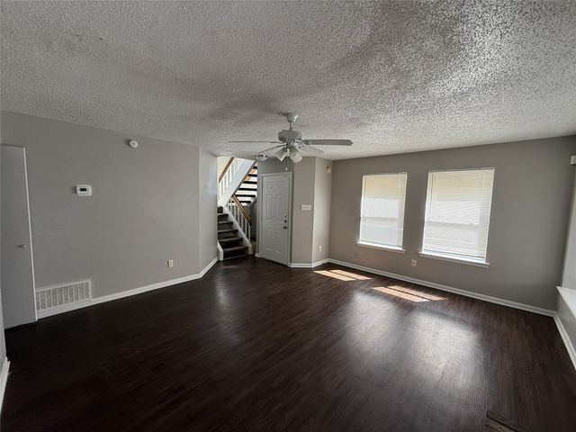 728 Via Miramonte, Mesquite, TX 75150