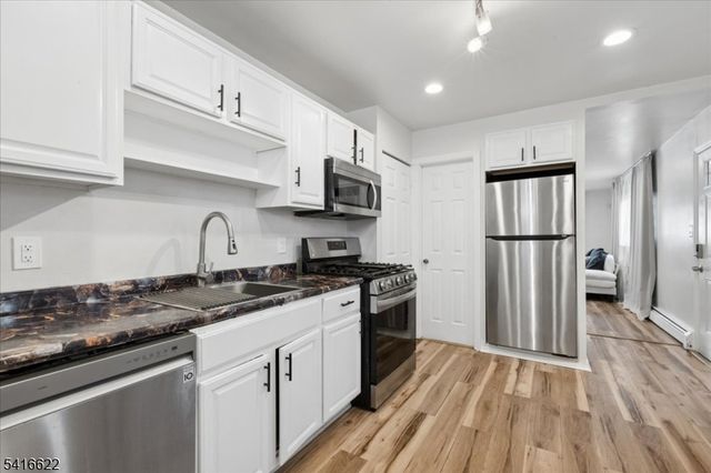 117 Winthrop Rd, Edison Twp., NJ 08817