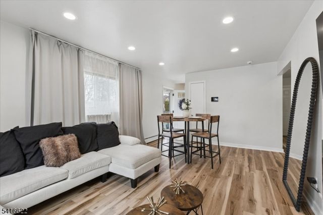 117 Winthrop Rd, Edison Twp., NJ 08817