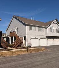 136 Village Creek Drive 136, Lake In The Hills, IL 60156