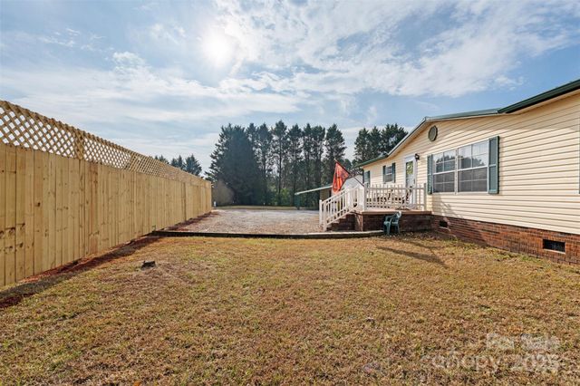 5125 Goldfinch Court, Granite Falls, NC 28630