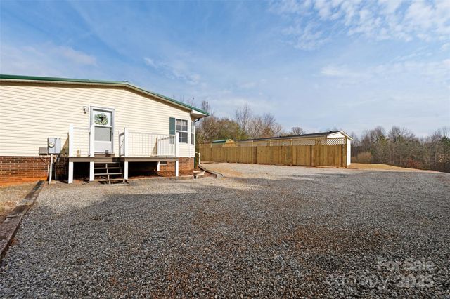 5125 Goldfinch Court, Granite Falls, NC 28630