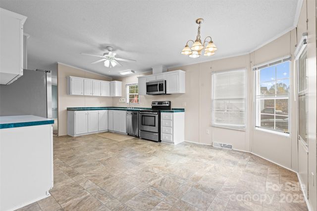 5125 Goldfinch Court, Granite Falls, NC 28630