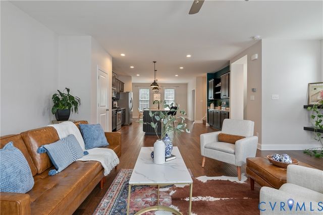 1318 Michaux Park Ln, Midlothian, VA 23113