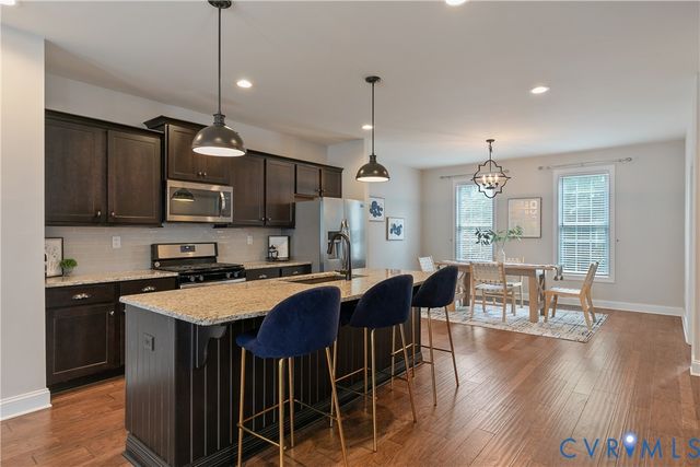 1318 Michaux Park Ln, Midlothian, VA 23113