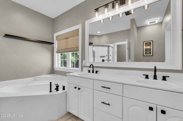 68 Royal Pointe Drive, Hilton Head Island, SC 29926