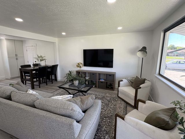4173 W 5010 S, Kearns, UT 84118