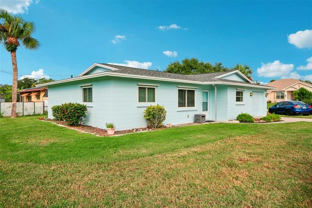 2210 GENTIAN ROAD, Venice, FL 34293