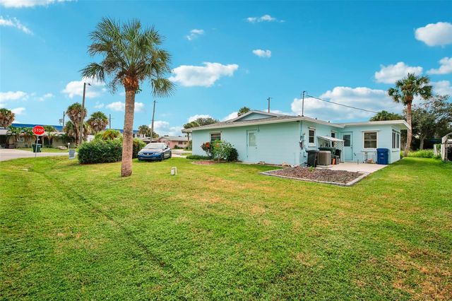 2210 GENTIAN ROAD, Venice, FL 34293