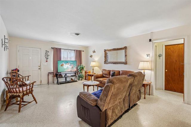 2210 GENTIAN ROAD, Venice, FL 34293