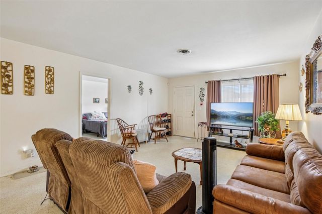 2210 GENTIAN ROAD, Venice, FL 34293