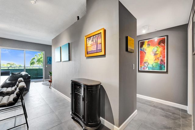 2301 Wilton Drive R309, Wilton Manors, FL 33305