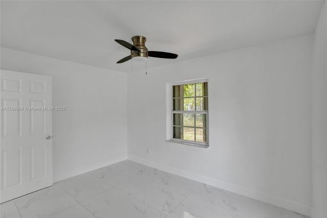 265 NW 135th St, North Miami, FL 33168