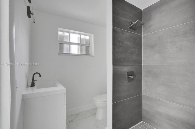 265 NW 135th St, North Miami, FL 33168