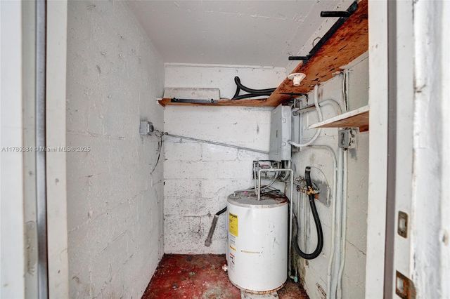 265 NW 135th St, North Miami, FL 33168