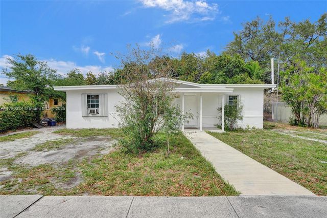 265 NW 135th St, North Miami, FL 33168