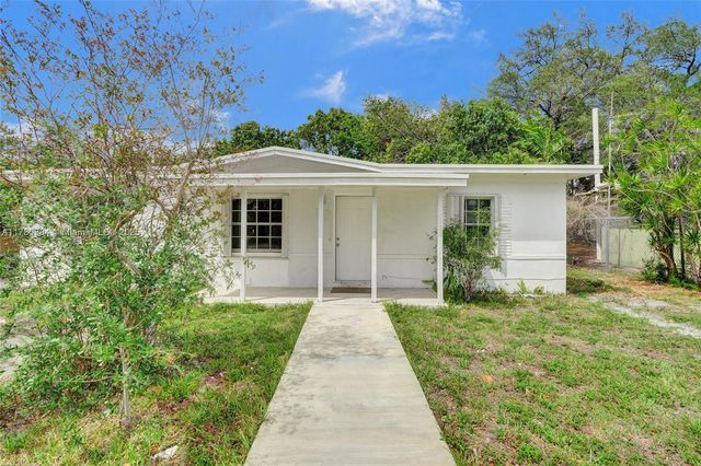 265 NW 135th St, North Miami, FL 33168