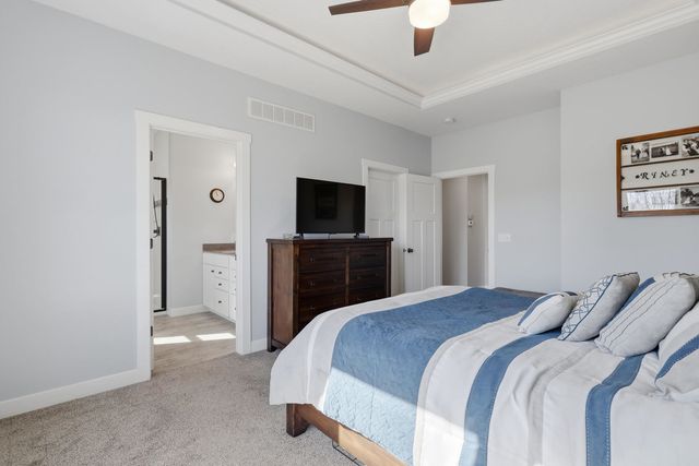 761 Sweet Wood Lane, Blue Grass, IA 52726