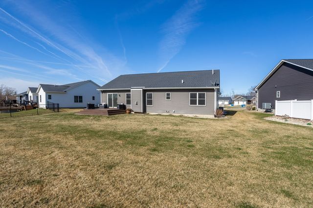 761 Sweet Wood Lane, Blue Grass, IA 52726