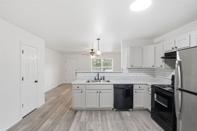 14820 S Toledo Avenue, Bixby, OK 74008