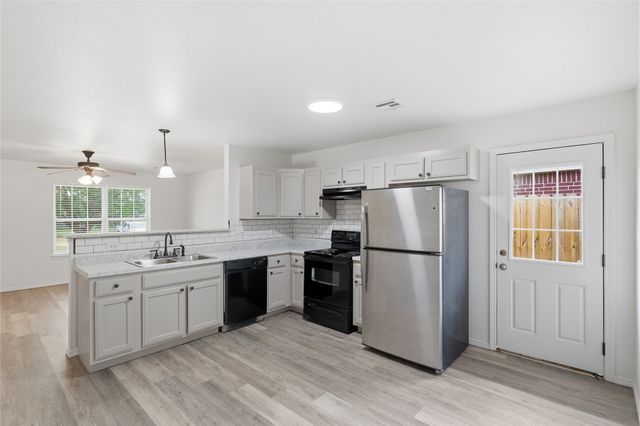 14820 S Toledo Avenue, Bixby, OK 74008
