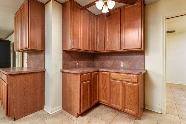 3613 Wooten Drive, Fort Worth, TX 76133
