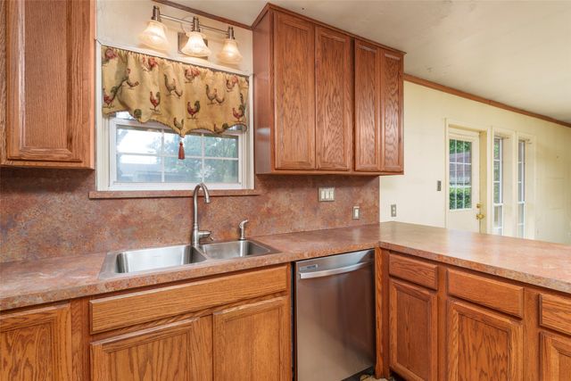 3613 Wooten Drive, Fort Worth, TX 76133