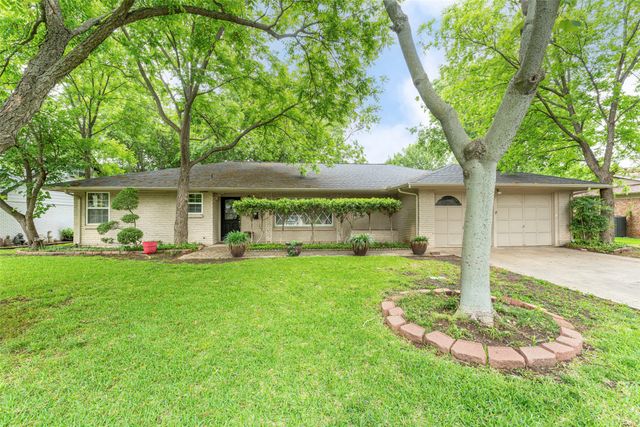 3613 Wooten Drive, Fort Worth, TX 76133