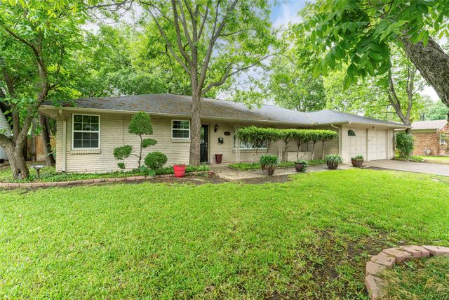 3613 Wooten Drive, Fort Worth, TX 76133
