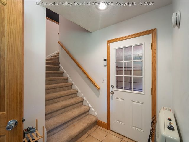 2290 Trace Creek Road, Hurricane, WV 25526