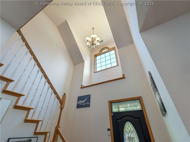 2290 Trace Creek Road, Hurricane, WV 25526